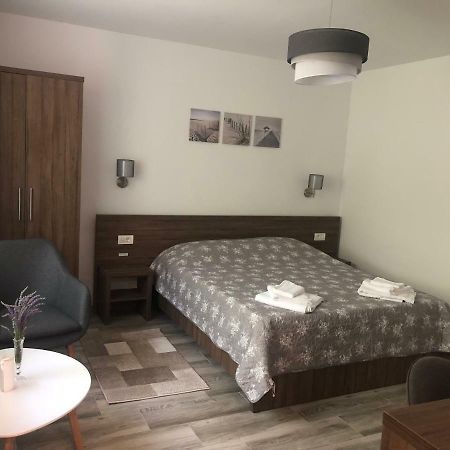 Отель Casa Lui Mamaia Констанца Экстерьер фото