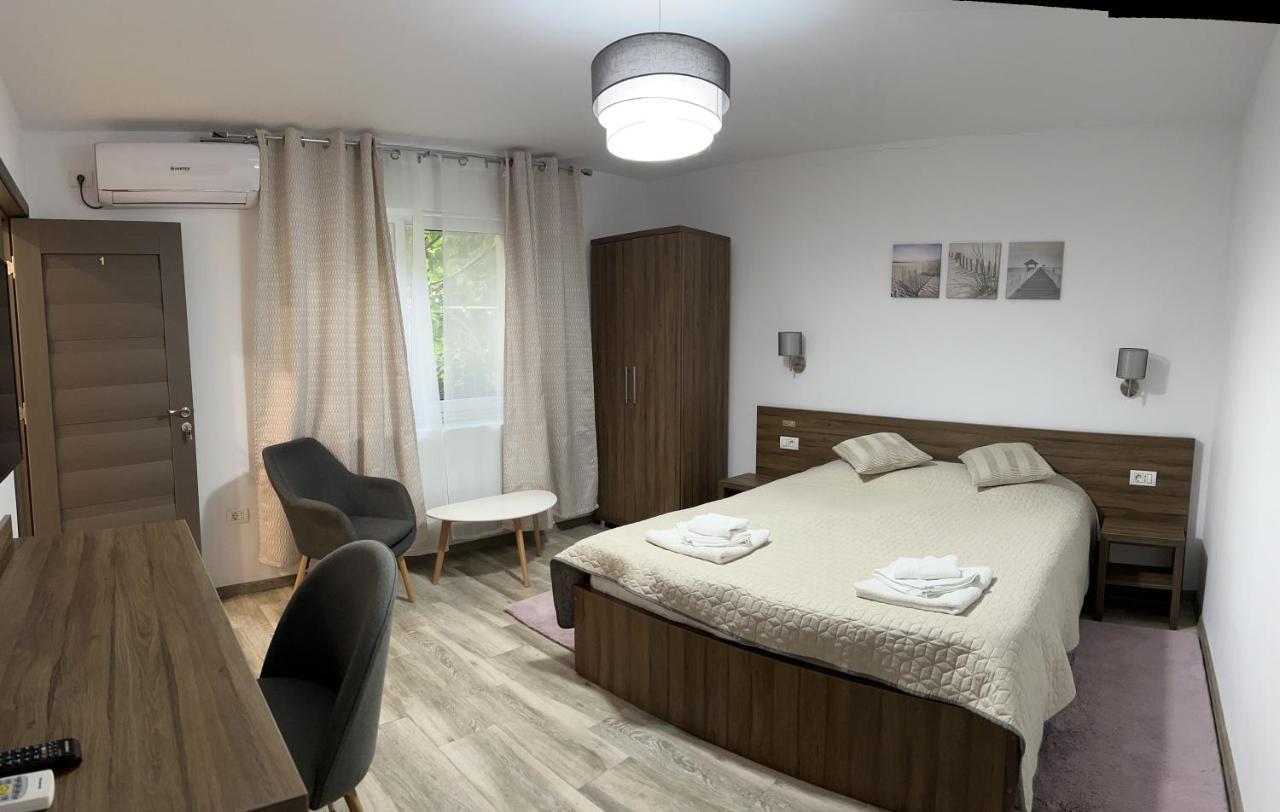 Отель Casa Lui Mamaia Констанца Экстерьер фото